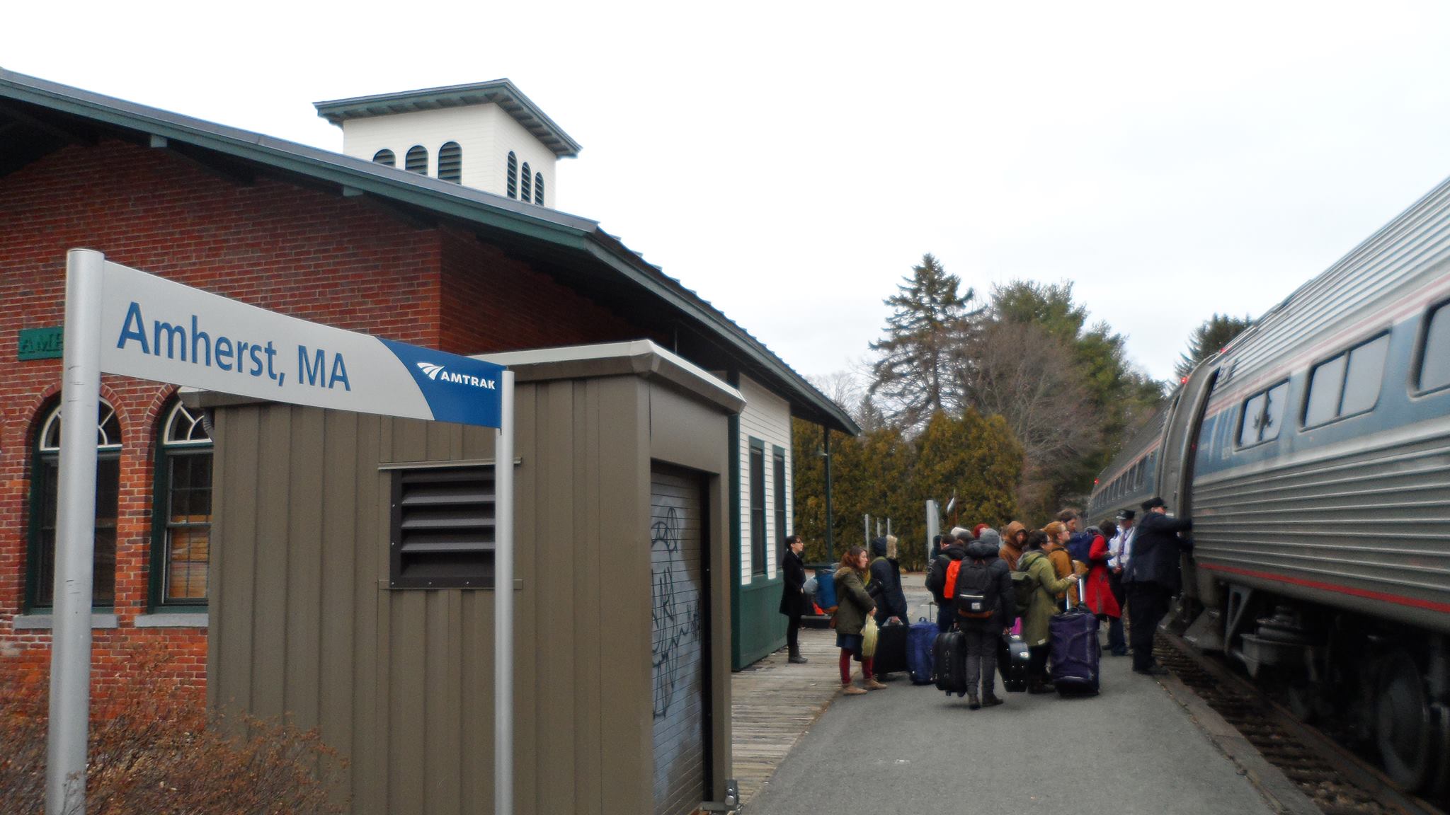 Vermonter pulls into Amherst station